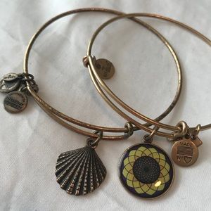 Alex and Ani Sunflower Bracelet, Gold Finish